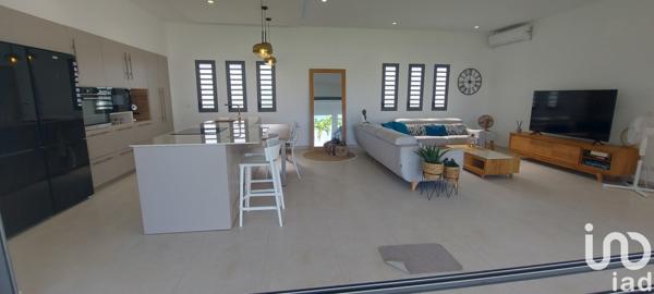 Maison 5 pièces de 144 m² à Le Moule (97160)