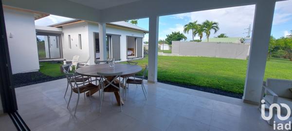 Maison 5 pièces de 144 m² à Le Moule (97160)