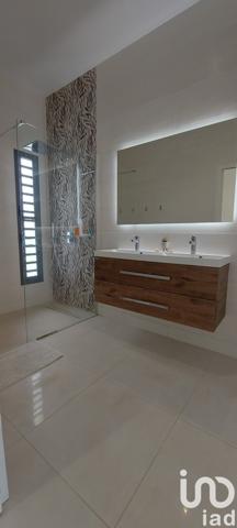 Maison 5 pièces de 144 m² à Le Moule (97160)