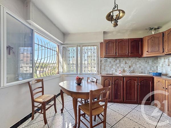 Maison à vendre  6 pièces - 206 m2 ANTIBES - 06