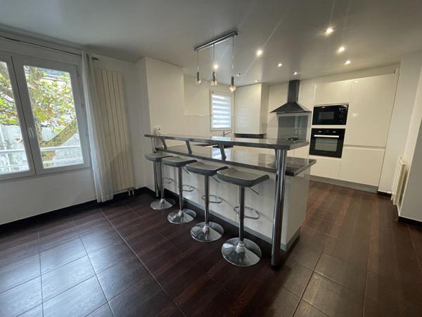 Appartement Nogent Sur Marne 5 pièce(s) 109.02 m2