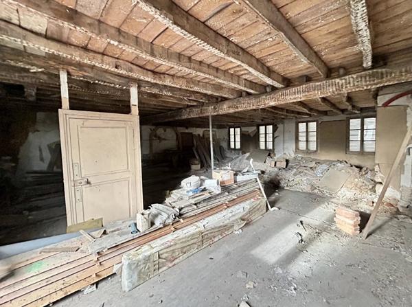 Vente Immeuble 300 m2 à Fours