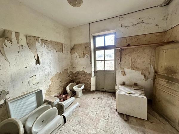 Vente Immeuble 300 m2 à Fours