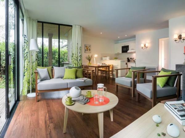 INVESTISSEMENT LOCATIF  LES BARILS - Résidence Center Parcs Les Bois Francs - 7.75%  de rentabilité.