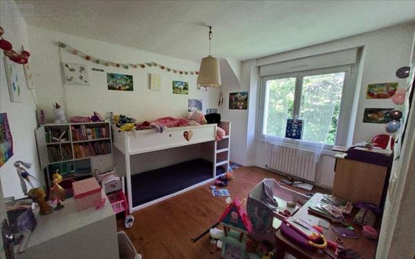 Maison individuelle à vendre à Plounévézel dans le Finistère (29270), ref : 29066-1078955