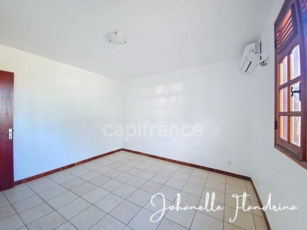 Maison 152 m², 5 pièces + grande mezzanine - Résidence principale, usage professionnel ou mixte - CAPESTERRE BELLE EAU (971)