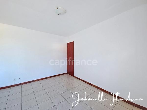 Maison 152 m², 5 pièces + grande mezzanine - Résidence principale, usage professionnel ou mixte - CAPESTERRE BELLE EAU (971)