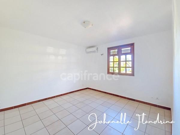 Maison 152 m², 5 pièces + grande mezzanine - Résidence principale, usage professionnel ou mixte - CAPESTERRE BELLE EAU (971)