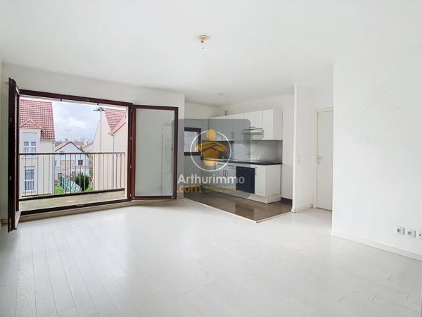 Location                                                      Appartement
                        
                     2 pièces                      44 m2                     à Valenton