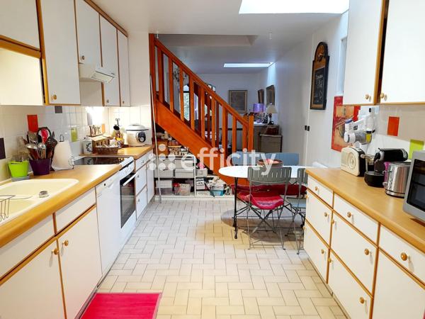 Maison 9 pièces - 165 m²