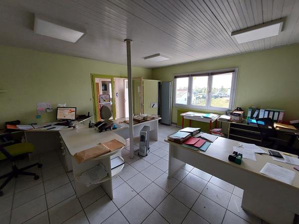 Local commercial Moutiers Les Mauxfaits 2835 m2 , Moutiers les mauxfaits