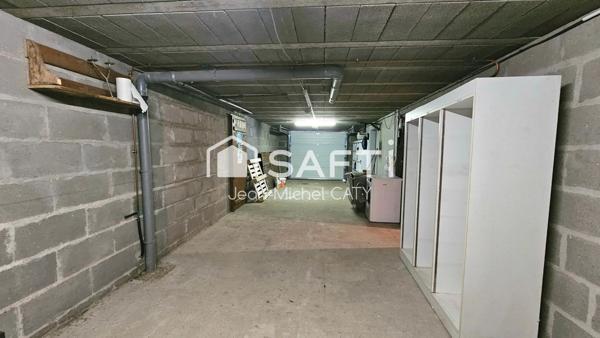 Maison de 176 m² sur sous-sol avec 1346 m² de terrain.