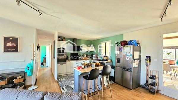 Maison de 176 m² sur sous-sol avec 1346 m² de terrain.