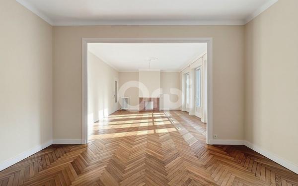 Appartement à vendre    4 pièces • 138,32 m2 Brest