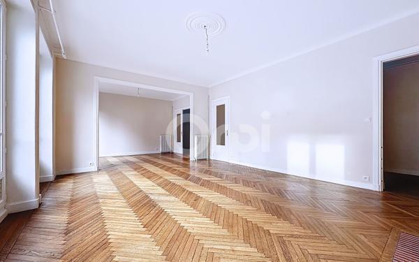 Appartement à vendre    4 pièces • 138,32 m2 Brest