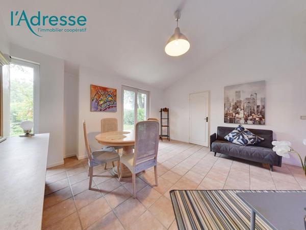 Maison Champs Sur Marne 7 pièce(s) 124 m2 + 5 CHAMBRES
