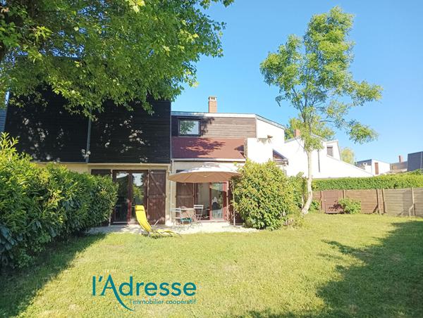 Maison Champs Sur Marne 7 pièce(s) 124 m2 + 5 CHAMBRES