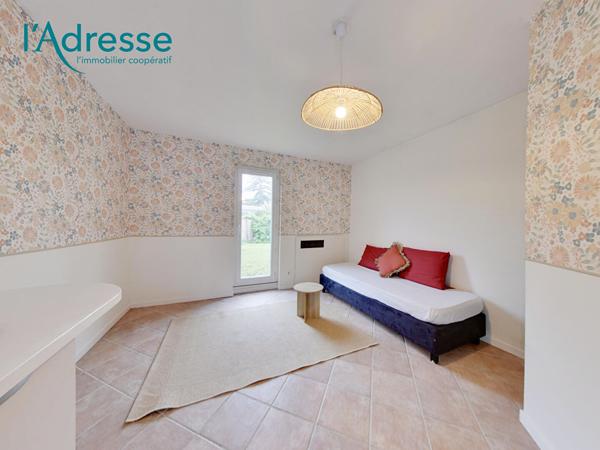 Maison Champs Sur Marne 7 pièce(s) 124 m2 + 5 CHAMBRES
