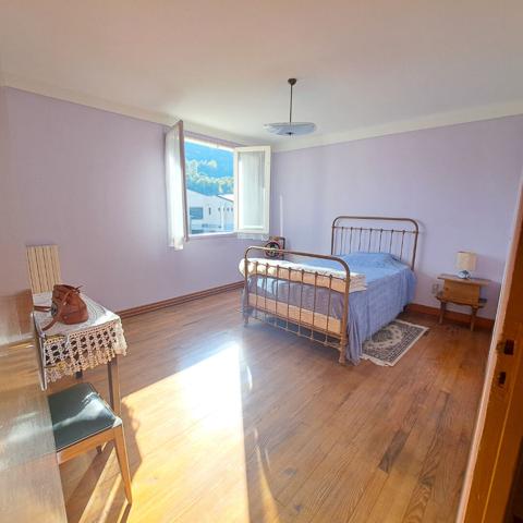 A VENDRE LAVELANET MAISON INDEPENDANTE 4 CHAMBRES / JARDIN / GARAGE