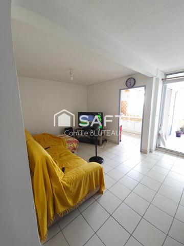 Appartement T3 avec terrasse et parking