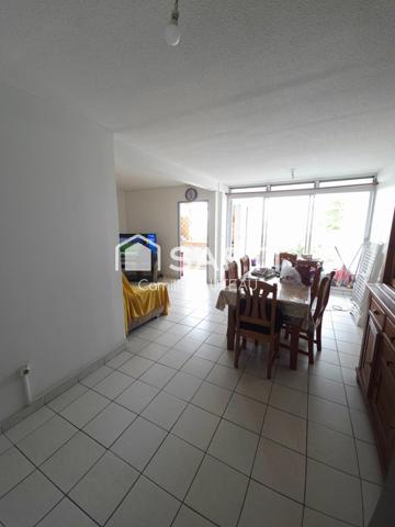 Appartement T3 avec terrasse et parking