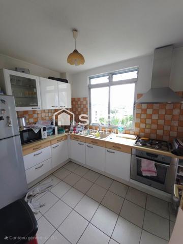 Appartement T3 avec terrasse et parking