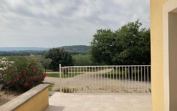 Maison à louer    5 pièces • 110 m2 Crillon-le-Brave