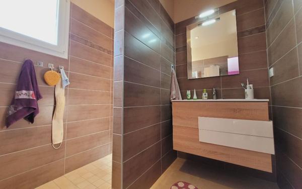 Maison à louer    5 pièces • 110 m2 Crillon-le-Brave