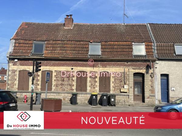 Immeuble à vendre 10 pièces de 125 m²