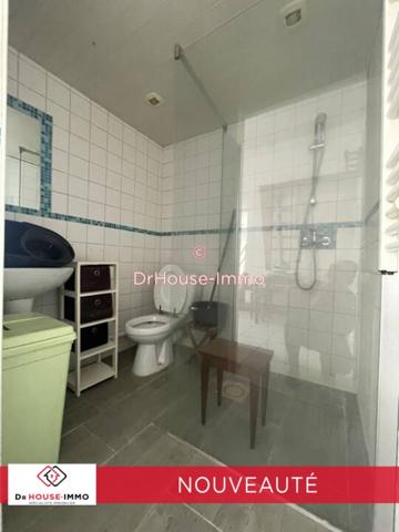 Immeuble à vendre 10 pièces de 125 m²