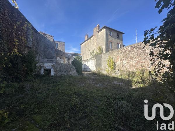 Immeuble à vendre 372 m² Clisson