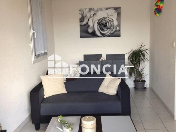 Location Appartement 2 pièces 35.86 m² - 71 RUE PAUL BERT - APPT 6 Niort 79000