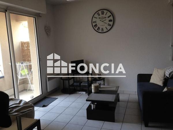 Location Appartement 2 pièces 35.86 m² - 71 RUE PAUL BERT - APPT 6 Niort 79000