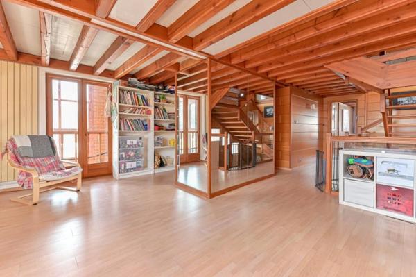 LIVRY GARGAN - Maison d'architecte - 220 m2 sur une parcelle de 551 m2