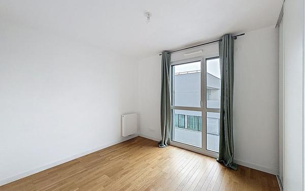 Appartement à vendre    4 pièces • 79,60 m2 Montigny-le-Bretonneux