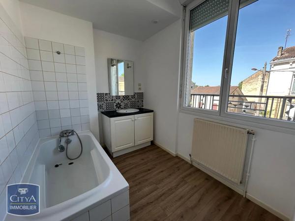 Immeuble à vendre 200m² Bergerac (24100)