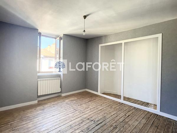 Location appartement Parthenay - 3 pièce(s) - 94 m² - 650 € / mois