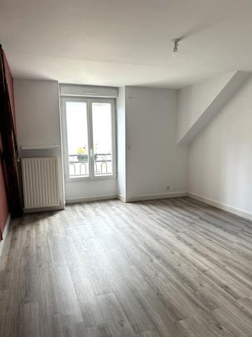 "APPARTEMENT LE MANS 5 PIECES 113M2"
