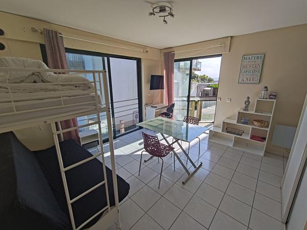 STUDIO LA ROCHELLE MINIMES ETUDIANT SEPT/JUIN La rochelle