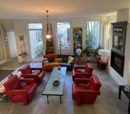 Maison de caractère avec garage et plateau aménageable en hypercentre