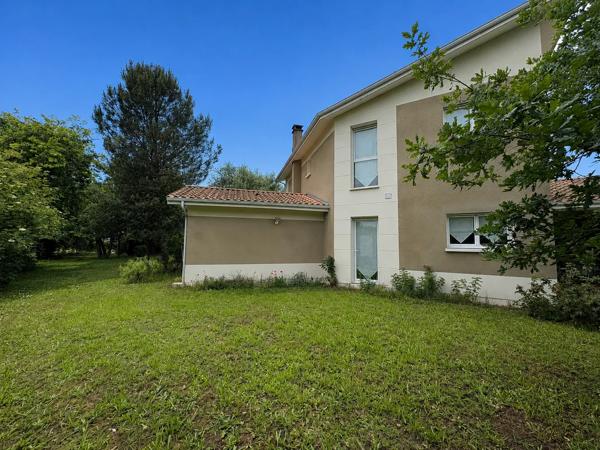 Maison Mérignac 200m²