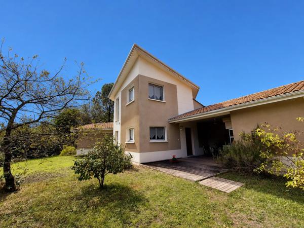 Maison Mérignac 200m²