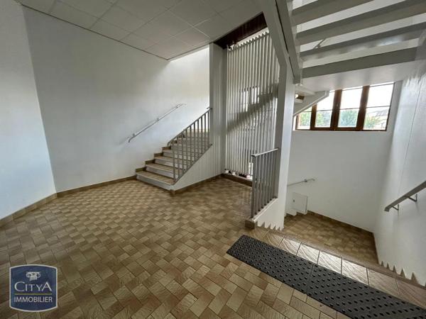 Appartement à louer 1 pièce 32.5m² Saint-Quentin (02100)