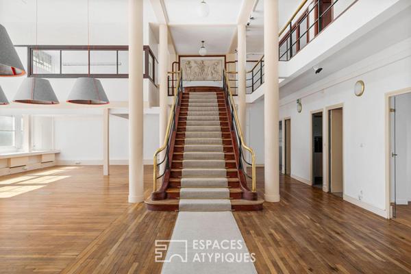 Loft de bureaux signature dans un ancien atelier d’architecte entre Jasmin et Ranelagh