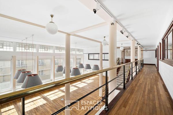 Loft de bureaux signature dans un ancien atelier d’architecte entre Jasmin et Ranelagh