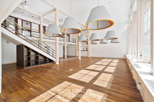 Loft de bureaux signature dans un ancien atelier d’architecte entre Jasmin et Ranelagh