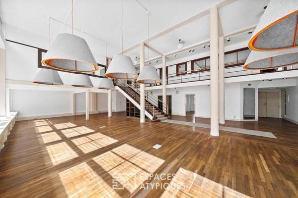 Loft de bureaux signature dans un ancien atelier d’architecte entre Jasmin et Ranelagh