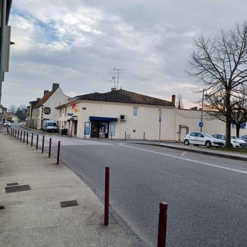 Fonds de commerce à vendre GIRONDE SUR DROPT (33) - Tabac-Presse-Loto