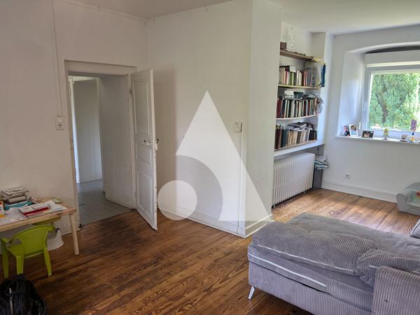 Maison 8 pièces 187.92 m2