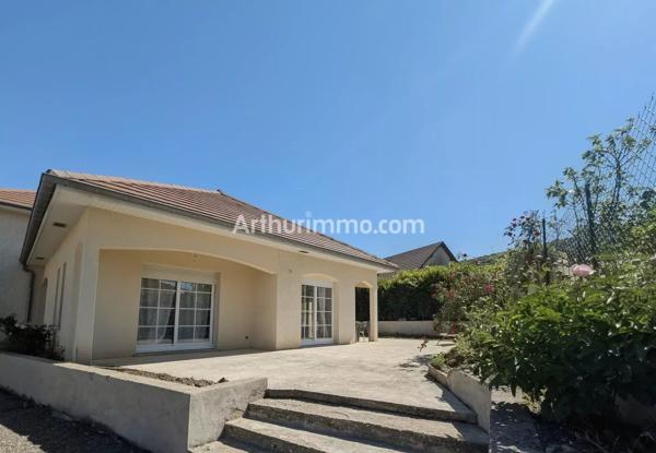 Vente                                                      Maison
                        
                     6 pièces                      150 m2                     à Besançon